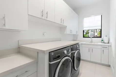 9276 Biaggio Road Boca Raton FL 33496