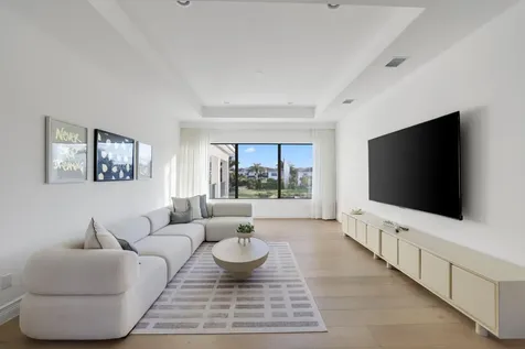 9276 Biaggio Road Boca Raton FL 33496