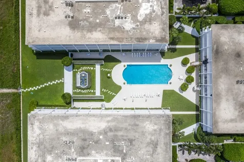 2275 S Ocean Boulevard Palm Beach FL 33480
