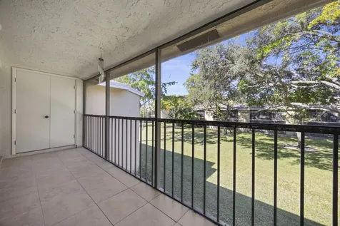 3939 Ne 5th Avenue Boca Raton FL 33431