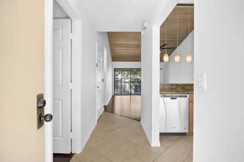 3939 Ne 5th Avenue Boca Raton FL 33431
