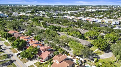 3939 Ne 5th Avenue Boca Raton FL 33431