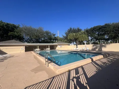 3939 Ne 5th Avenue Boca Raton FL 33431