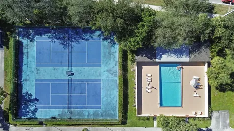 3939 Ne 5th Avenue Boca Raton FL 33431