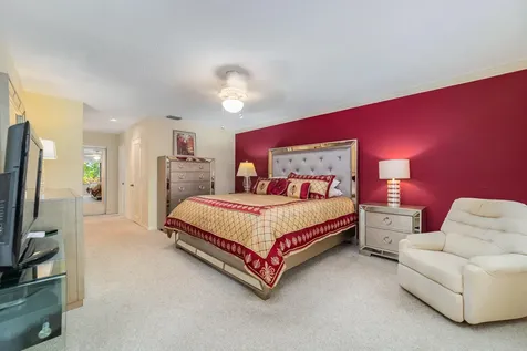 5 Eastgate Drive Boynton Beach FL 33436
