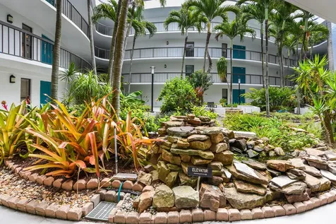 1357 Ne Ocean Boulevard Stuart FL 34996