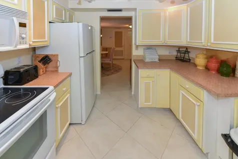 1357 Ne Ocean Boulevard Stuart FL 34996
