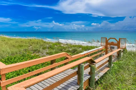 1357 Ne Ocean Boulevard Stuart FL 34996