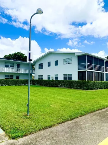 287 Andover L West Palm Beach FL 33417