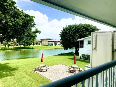 287 Andover L West Palm Beach FL 33417