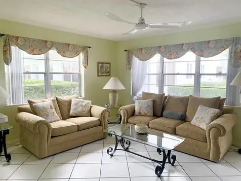 287 Andover L West Palm Beach FL 33417