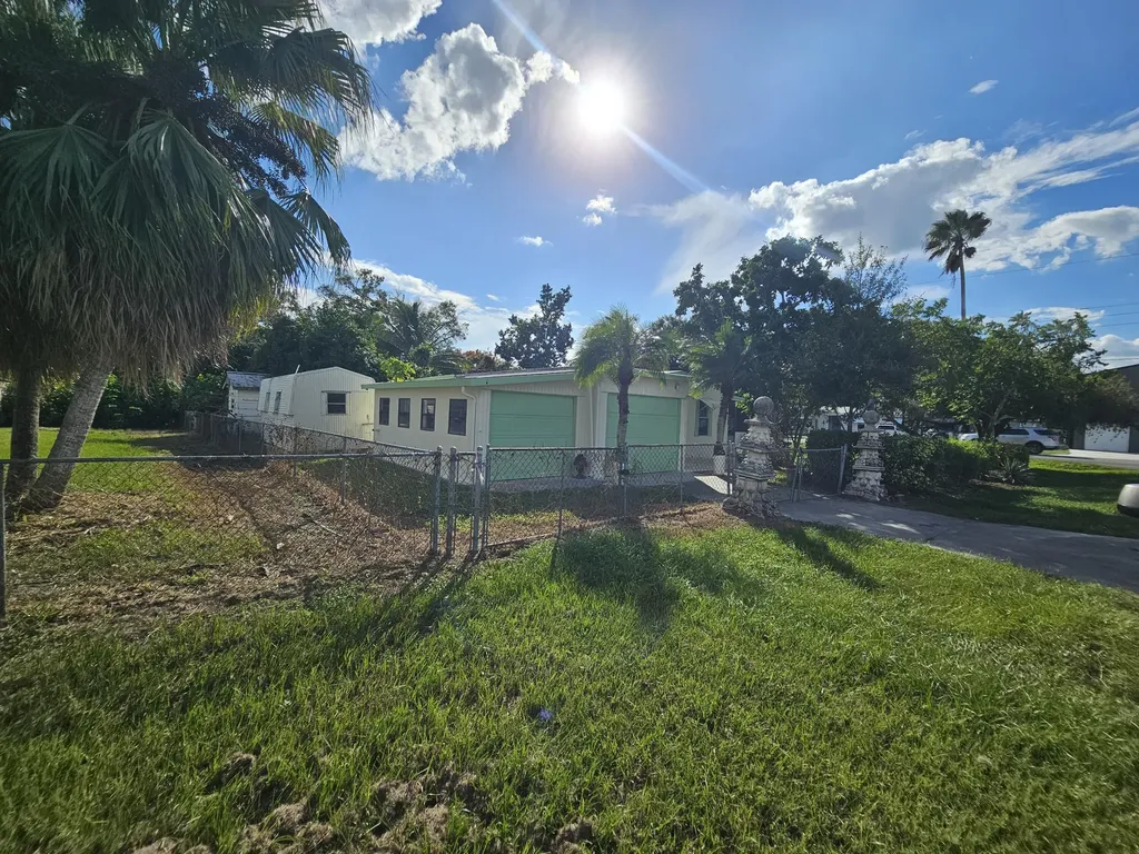 2909 Se 39 Avenue Okeechobee FL 34974
