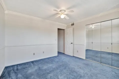 121 Wettaw Lane North Palm Beach FL 33408