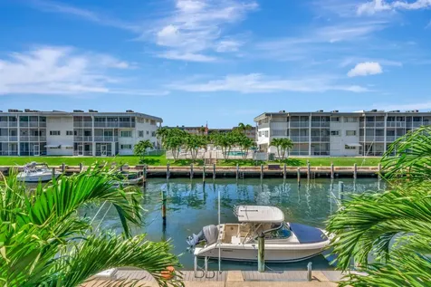 121 Wettaw Lane North Palm Beach FL 33408