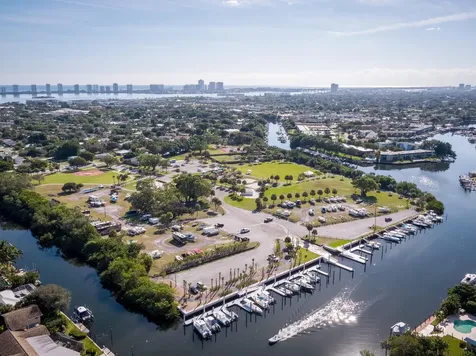 121 Wettaw Lane North Palm Beach FL 33408