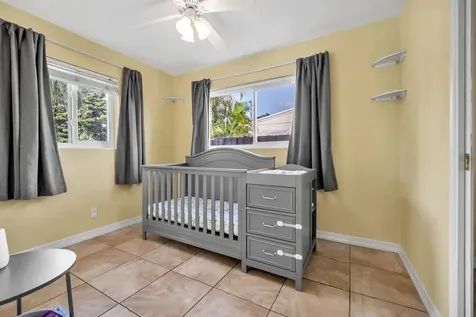 5581 S 38th Street Greenacres FL 33463
