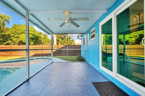 5581 S 38th Street Greenacres FL 33463