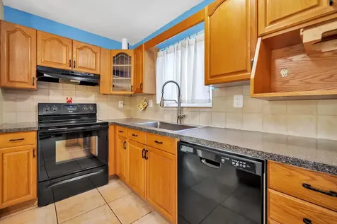 5581 S 38th Street Greenacres FL 33463