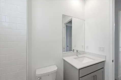 6866 Nw Kestrel Lane Port Saint Lucie FL 34987