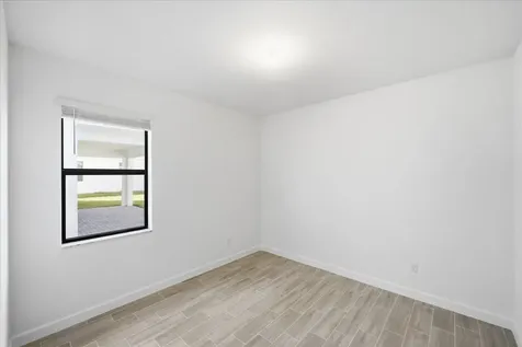 6866 Nw Kestrel Lane Port Saint Lucie FL 34987