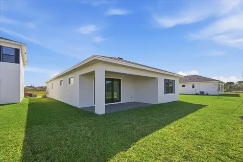 6866 Nw Kestrel Lane Port Saint Lucie FL 34987