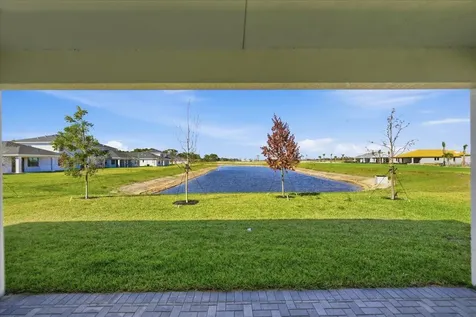 6866 Nw Kestrel Lane Port Saint Lucie FL 34987