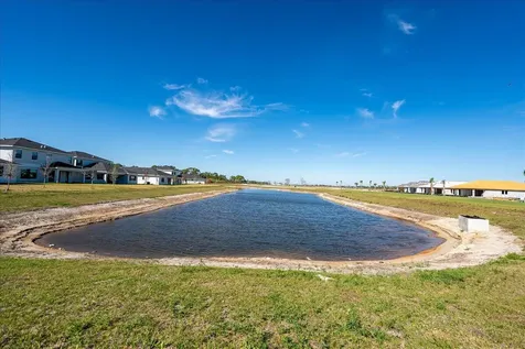6866 Nw Kestrel Lane Port Saint Lucie FL 34987