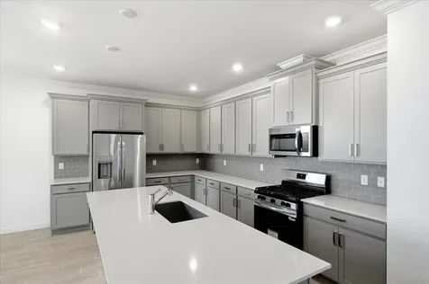 6866 Nw Kestrel Lane Port Saint Lucie FL 34987
