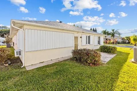 6202 Alexandria Circle Fort Pierce FL 34982