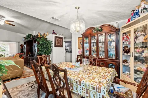 6202 Alexandria Circle Fort Pierce FL 34982