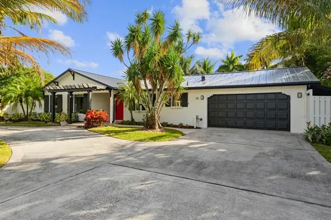 14 Nw 24th Street Delray Beach FL 33444