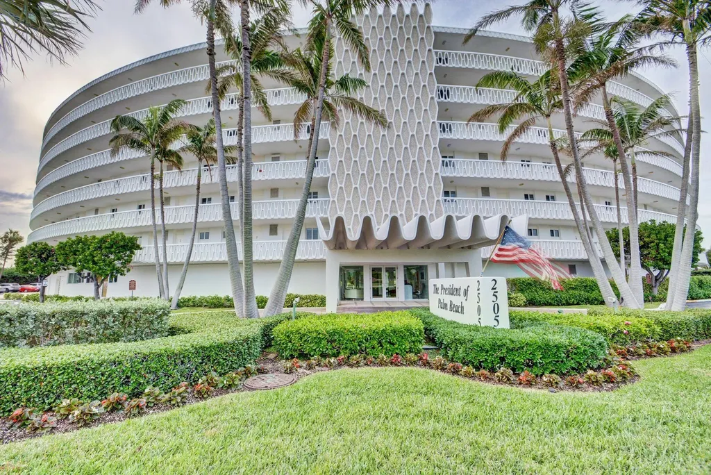 2505 S Ocean Boulevard Palm Beach FL 33480