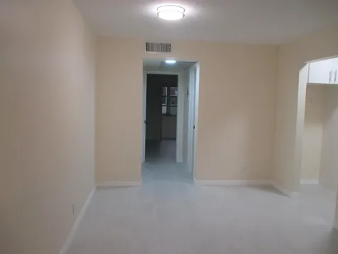 31 Canterbury B West Palm Beach FL 33417