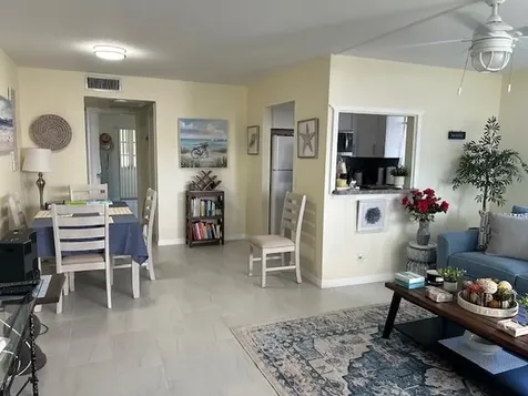 31 Canterbury B West Palm Beach FL 33417