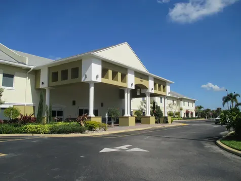 31 Canterbury B West Palm Beach FL 33417