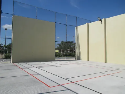 31 Canterbury B West Palm Beach FL 33417