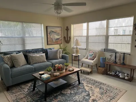 31 Canterbury B West Palm Beach FL 33417