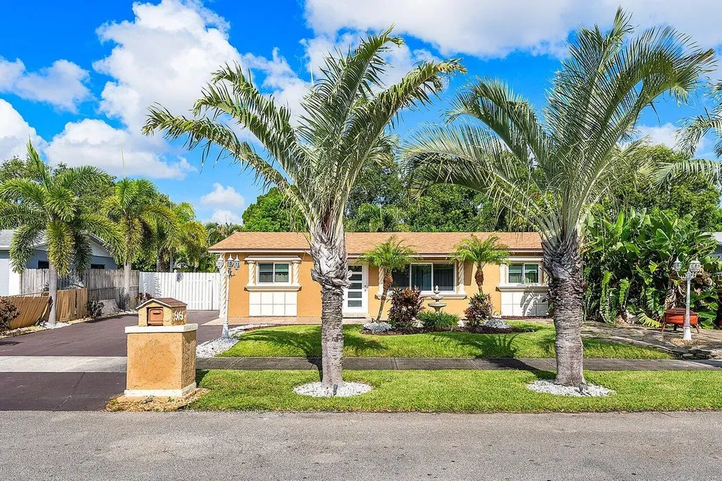 5151 Ne 8th Avenue Deerfield Beach FL 33064