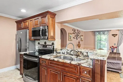 5151 Ne 8th Avenue Deerfield Beach FL 33064