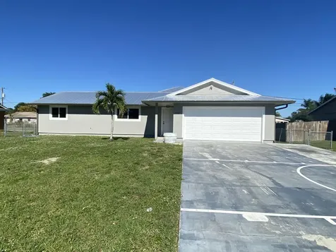 757 NW Bayard Avenue Port Saint Lucie FL 34983