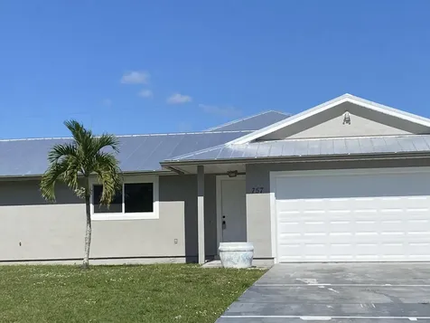 757 NW Bayard Avenue Port Saint Lucie FL 34983