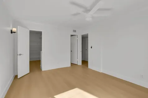 103 Royal Park Drive Oakland Park FL 33309
