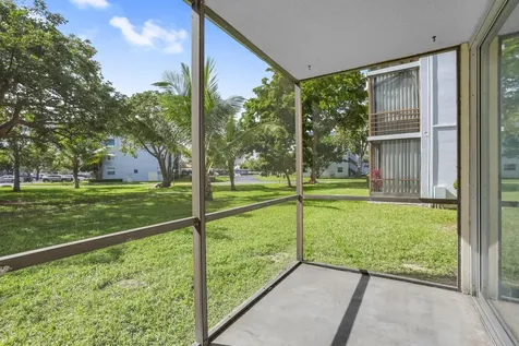 103 Royal Park Drive Oakland Park FL 33309