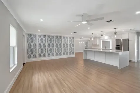 135 SE 28th Court Boynton Beach FL 33435