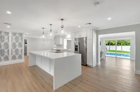 135 SE 28th Court Boynton Beach FL 33435