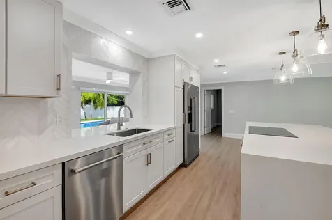 135 SE 28th Court Boynton Beach FL 33435