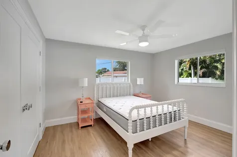 135 SE 28th Court Boynton Beach FL 33435