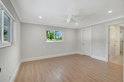 135 SE 28th Court Boynton Beach FL 33435