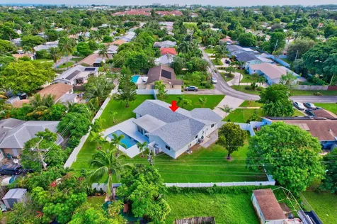 135 SE 28th Court Boynton Beach FL 33435