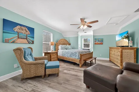 802 Se Portage Avenue Port Saint Lucie FL 34984
